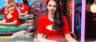 777gkk App မှ Slots နှင့် Sportsbook ကစားခြင်း